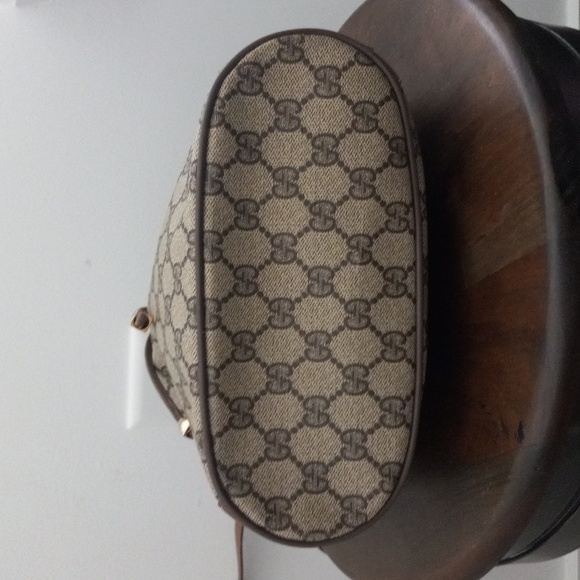 Authentic Vintage Gucci GG Monogram Supreme Sherry Web Ophidia Drawstring Bucket - Picture 7 of 11